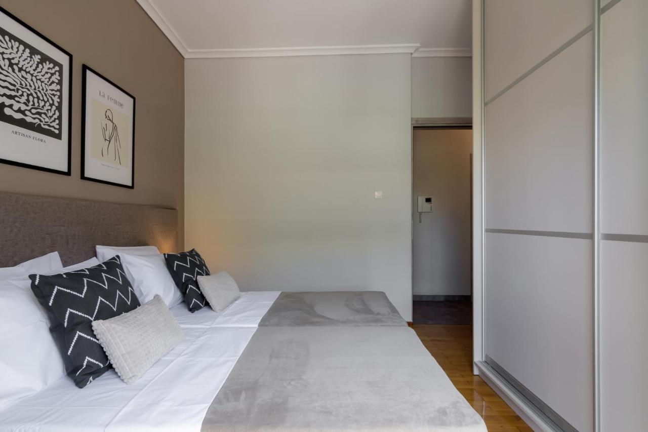 Spacious 2 Bedroom Apartment In Koukaki Atina Dış mekan fotoğraf