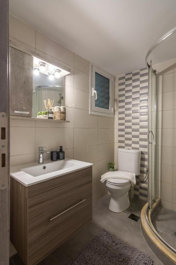 Spacious 2 Bedroom Apartment In Koukaki Atina Dış mekan fotoğraf